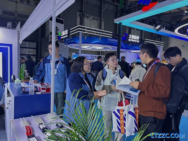 上海-展会 (1).jpg